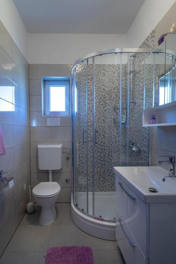 Apartment Neretva Dream Komin  Exterior photo